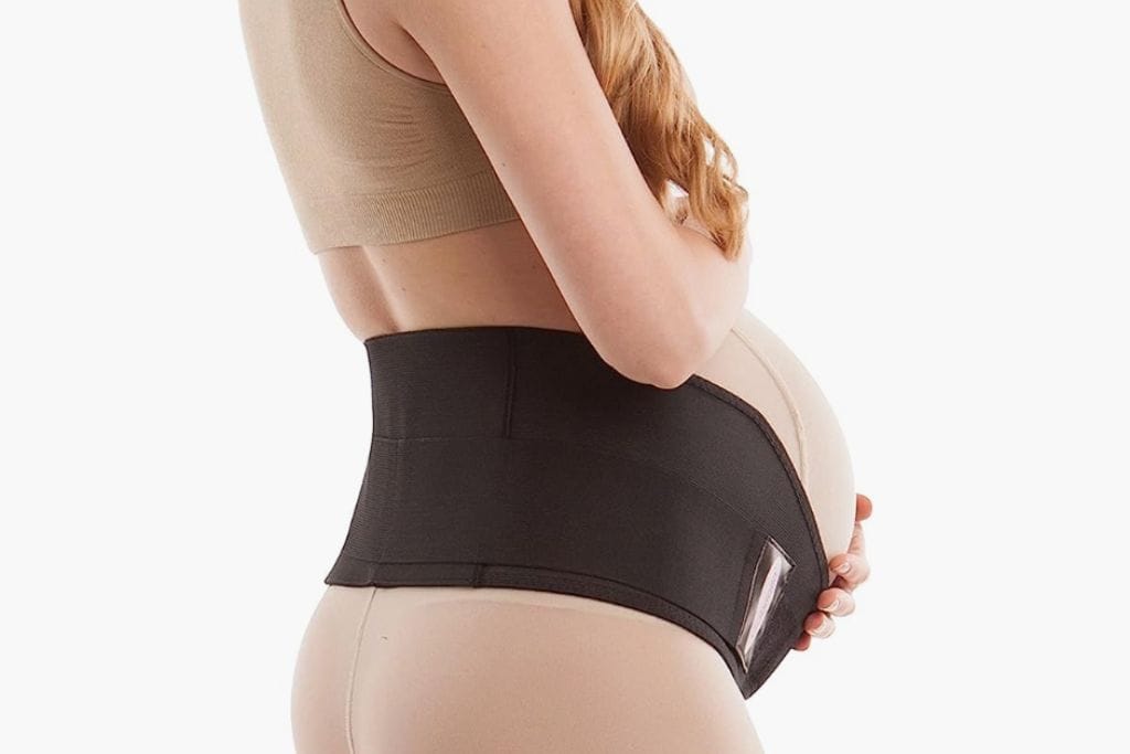 Add a belly band to your maternity hiking pants for extra support